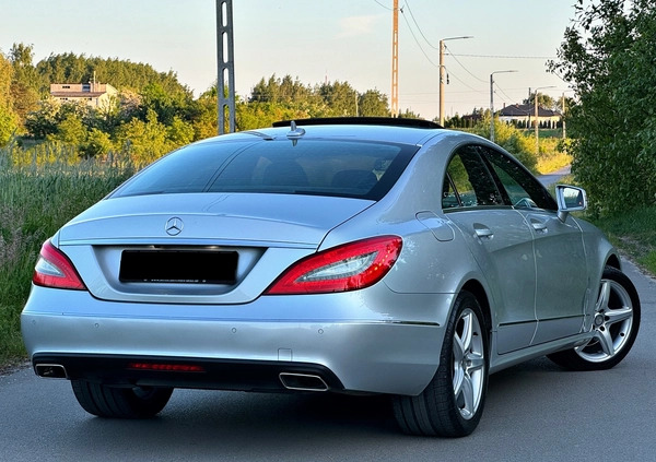 Mercedes-Benz CLS cena 65990 przebieg: 225000, rok produkcji 2012 z Radom małe 781